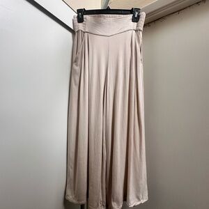 Cream Women's flowy pants